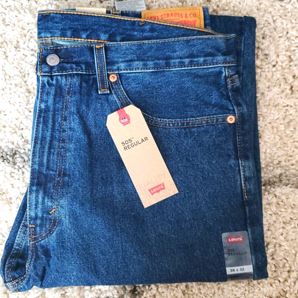 NWT Men's Levi 505 Regular